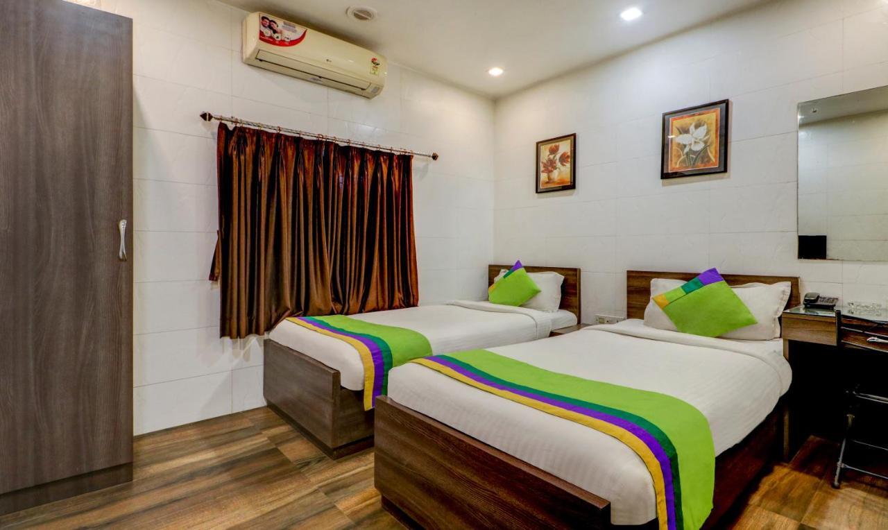 Sheldon Hotel Calcutta Exterior foto