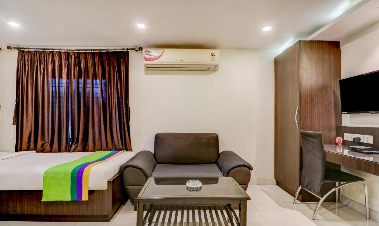 Sheldon Hotel Calcutta Exterior foto